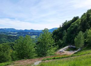 Mirna Gora off-grid glamping