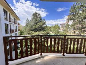 1BR Apartment | Sea Pine Boutique
