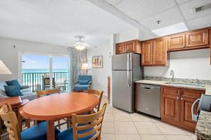 Tropic Sun Towers - 1 Bedroom