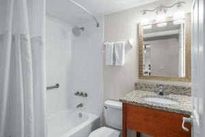 Tropic Sun Towers - 2 Bedroom