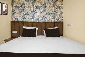 Hotel O RS PALACE