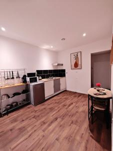 Balnéo privée & cinéma XXL - Logement premium à Tourcoing