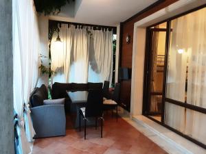 Oasis Resort & Spa 2, Lozenets