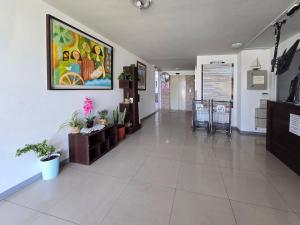 Vista al Mar, Playa a 2 min, Parking, Wifi, Piso 10