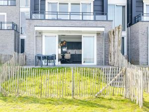 Marina Stay with Dual Terraces