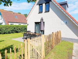 Bungalow in Breskens near the Coast