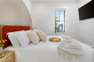 Boston Charm 2BR2BTH 8 Minutes to Boston
