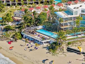 Chic 2BR Oceanfront Living Cabarete