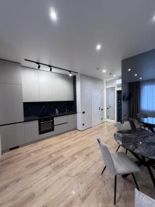 Sky Terrace Odesa Apartmens 4-247