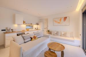 Citrus Villa with Pool and Sea View near Nafplio