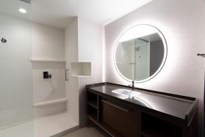 Courtyard by Marriott Marina del Rey