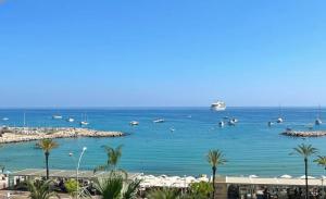 Fantastic Sea View Studio With Balcony, Garavan Port