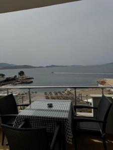 Begu-Sea View Apartment