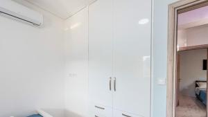 Loutra Horizon Suite | Pool, Sea View & Comfort
