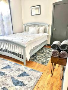 Modern 1BR Near Midway - CTA Train - Golf Nearby