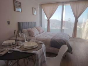 Oceanfront apartment overlooking the port of Coquimbo