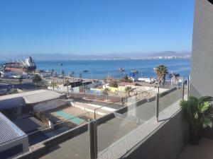 Oceanfront apartment overlooking the port of Coquimbo