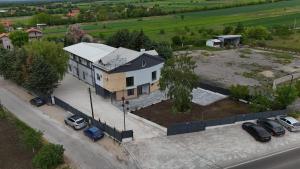 DION Hotel & Restaurant