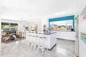 Luxury Family Retreat on the Esplanade - Lock Off