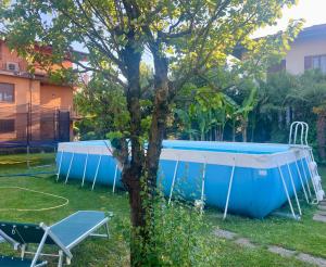Il giardino di Emilia - villa con piscina nel verde