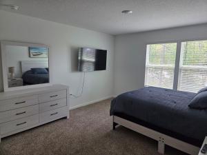 NEW! Modern & Private Home Pool, Gym, Playground