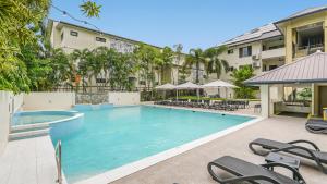 12 Central Plaza Port Douglas
