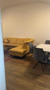 Modern 2-room apartment for up to 4 people 4 UG
