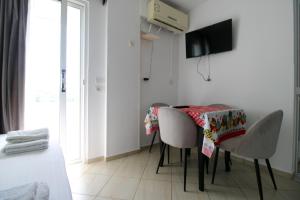 Modern Sea View Apartment