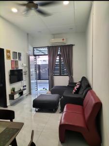 910 Entire Homestay Seremban Town, Templer, Lobak, Lekas Highway