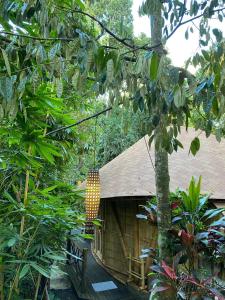 Romantic Bamboo Villa & SPA Ubud