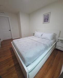 A New 3 Bedroom 4 Beds 2 Bath, Apt 1
