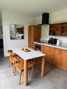 Modern 1 Bedroom Villa with Rooftop near the beach