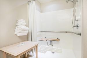 Microtel Inn & Suites Claremore Route 66