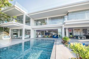 Villa Enjoy - Modern Luxury in Patong