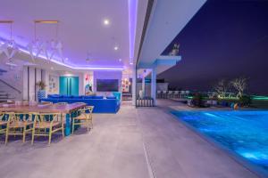 Villa Enjoy - Modern Luxury in Patong