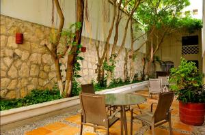 Caribbean View at Cancun Plaza Beachfront Condos