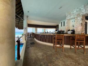 Caribbean View at Cancun Plaza Beachfront Condos