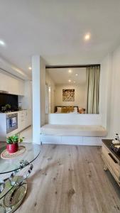 멜버른 / 멜번 Minimalist City Retreat Opposite the Station 싱글룸 스위트룸