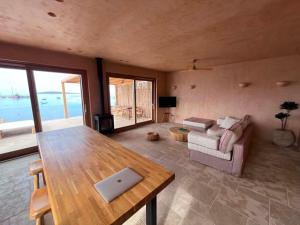 TheSeaTree Apartment Aliki Paros