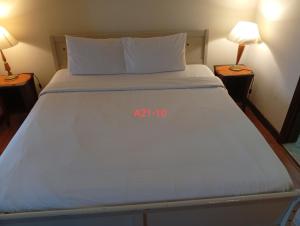 Rs studio apartment time Square
