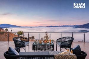StayVista at Amulyam villa with Lawn & Bonfire
