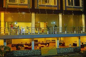 Doon Sanskaram Hotel