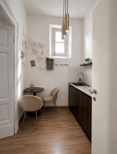 Romantic Boutique Apartment with Private Parking - Palazzo Carolina