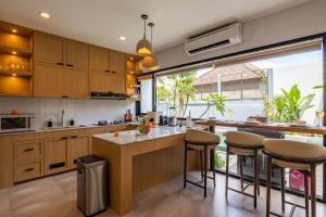 Modern & Elegant 3bd Umalas Villa with Private Pool