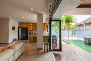 Modern & Elegant 3bd Umalas Villa with Private Pool