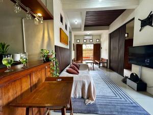Villa Kecombrang