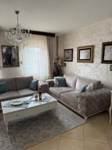 LuxHouseNiksic