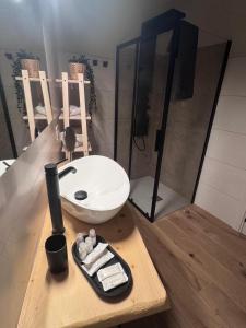 La Mora Rooms
