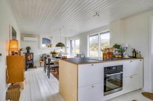 Nordisk Sommerhus I Klitterne Ved Rødhus