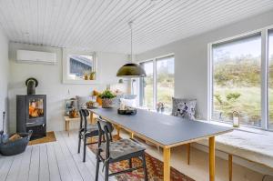 Nordisk Sommerhus I Klitterne Ved Rødhus